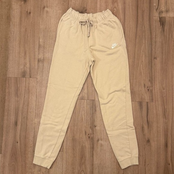 Nike Sportswear Club Fleece Joggers Size Small‎ Tan Elastic Waist Comfortable - Picture 2 of 6